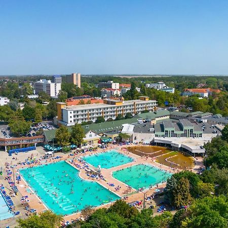 Hajdúszoboszló Hunguest Hotel Aqua Sol מראה חיצוני תמונה