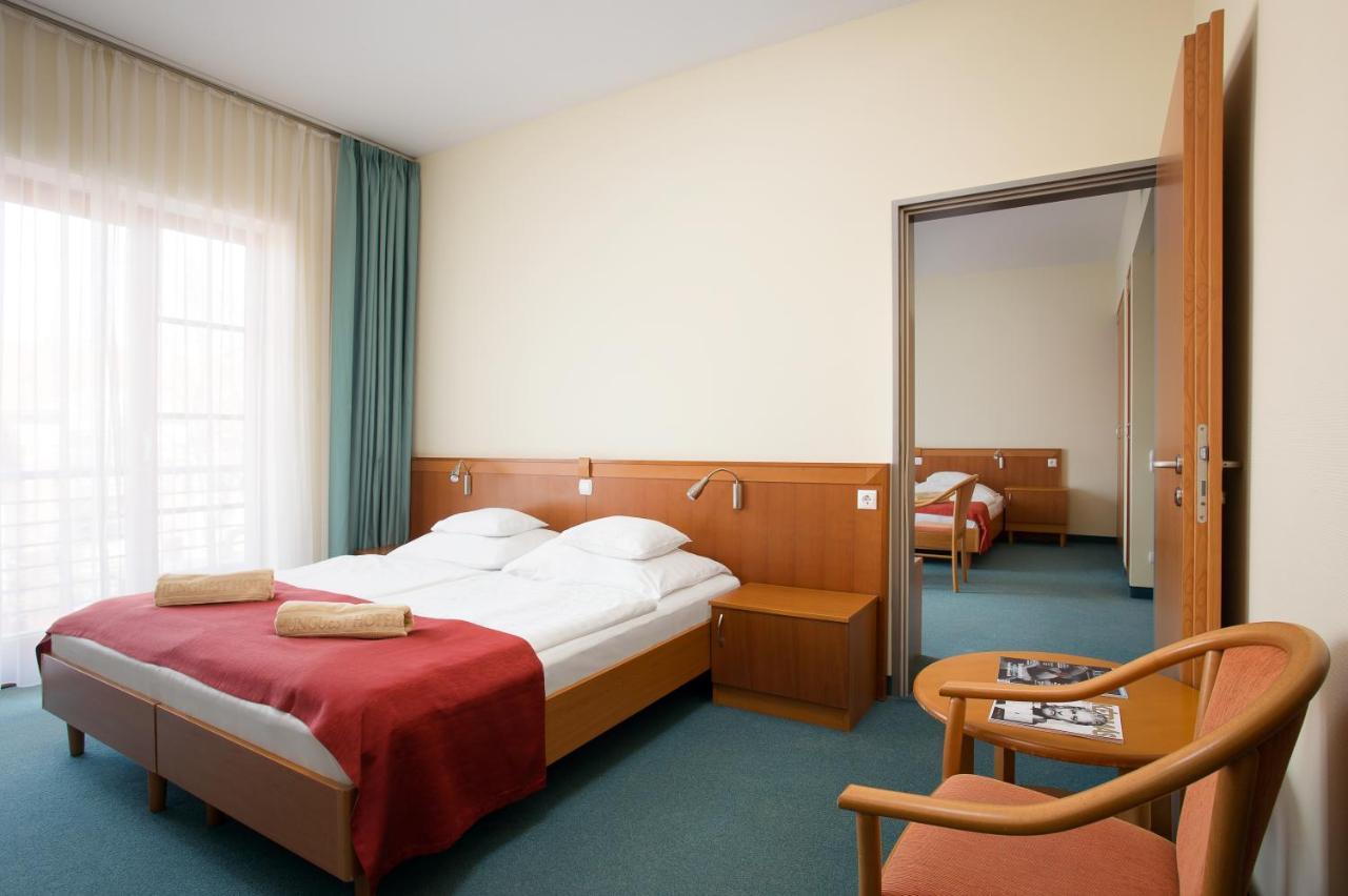 Hajdúszoboszló Hunguest Hotel Aqua Sol מראה חיצוני תמונה