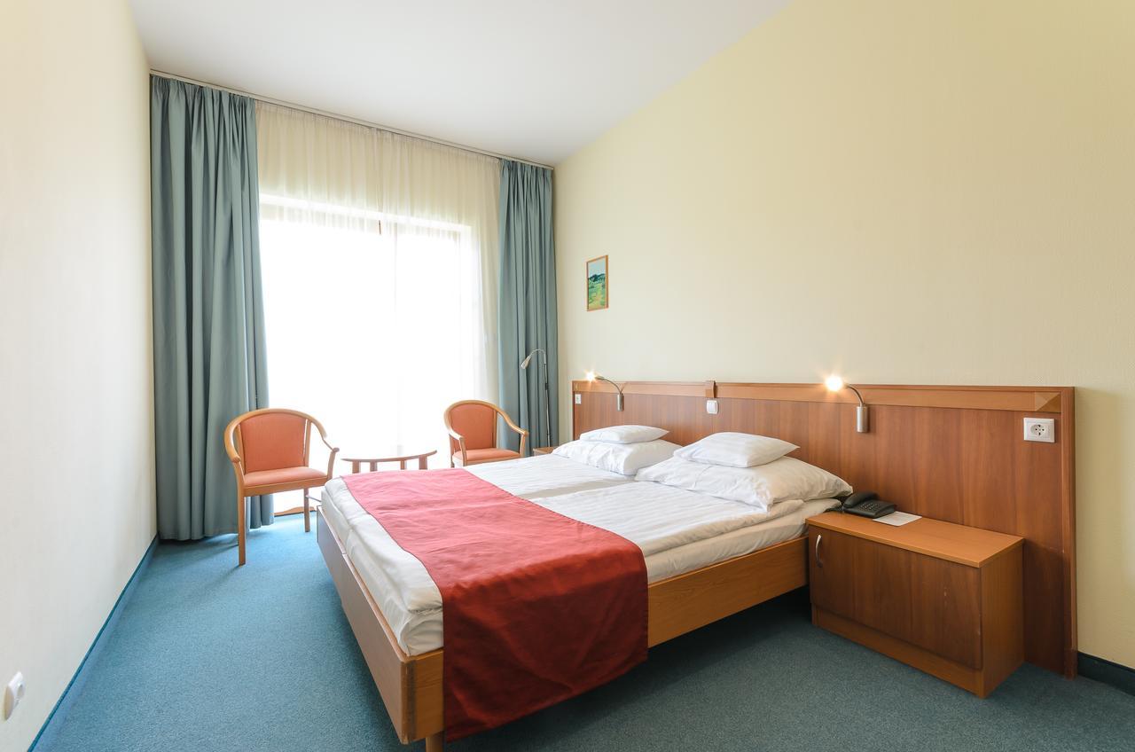 Hajdúszoboszló Hunguest Hotel Aqua Sol מראה חיצוני תמונה