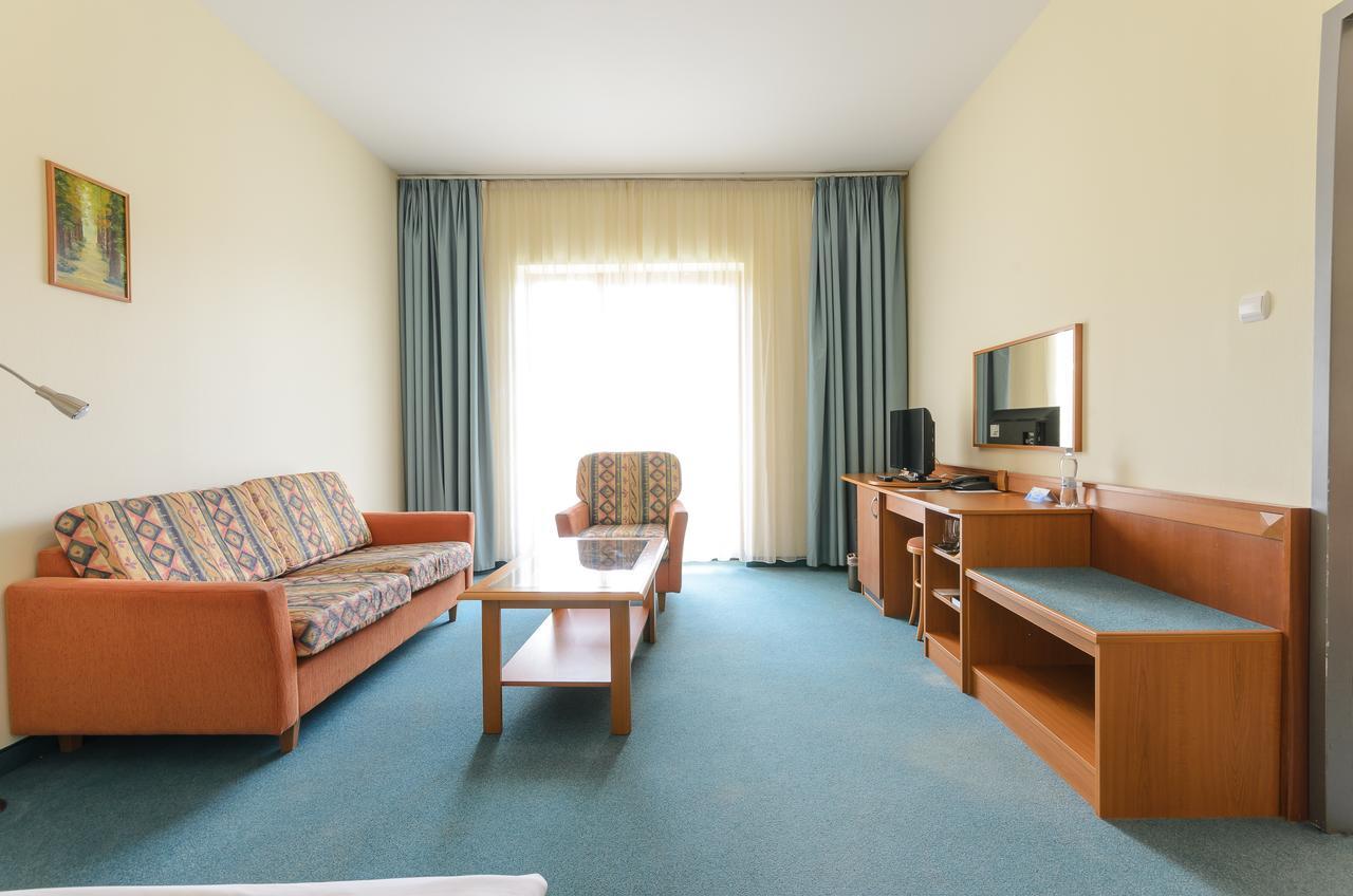 Hajdúszoboszló Hunguest Hotel Aqua Sol מראה חיצוני תמונה