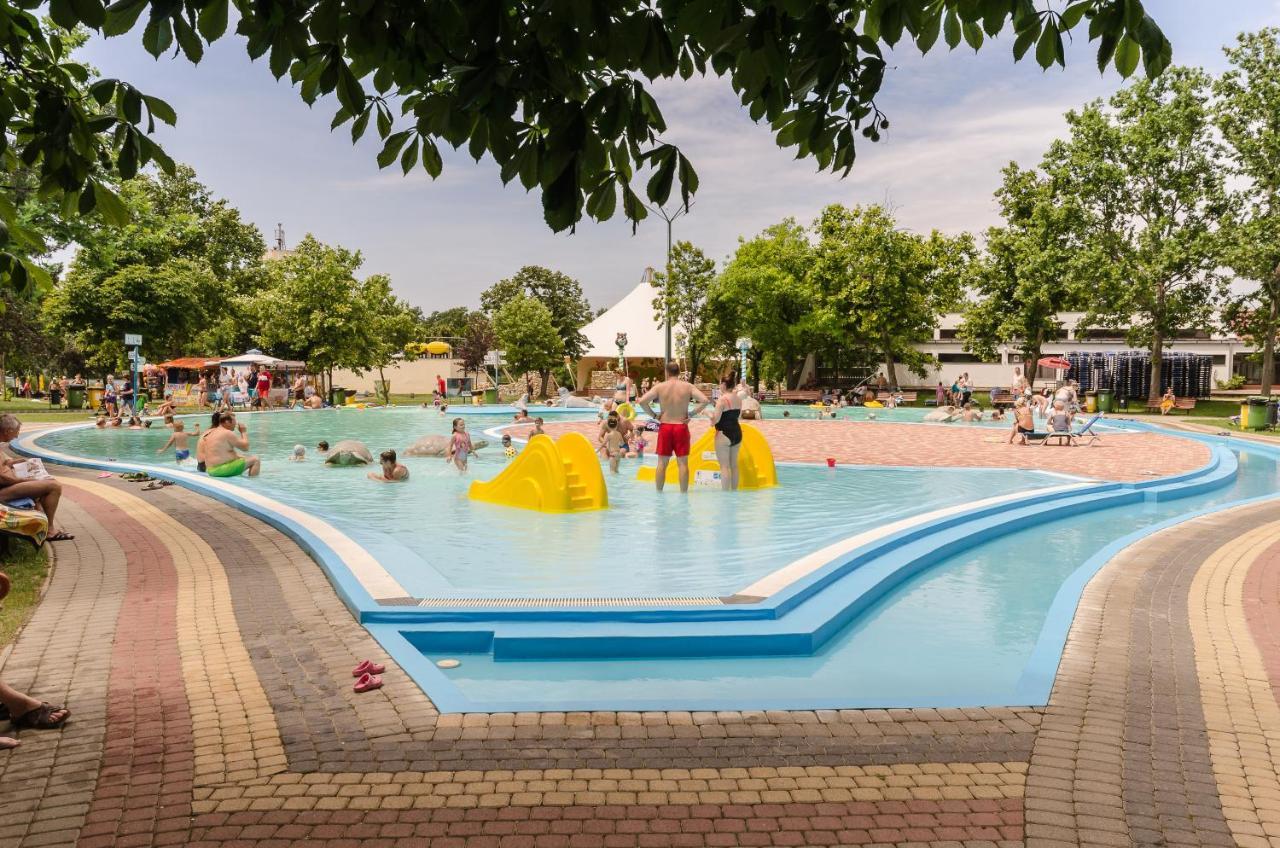 Hajdúszoboszló Hunguest Hotel Aqua Sol מראה חיצוני תמונה