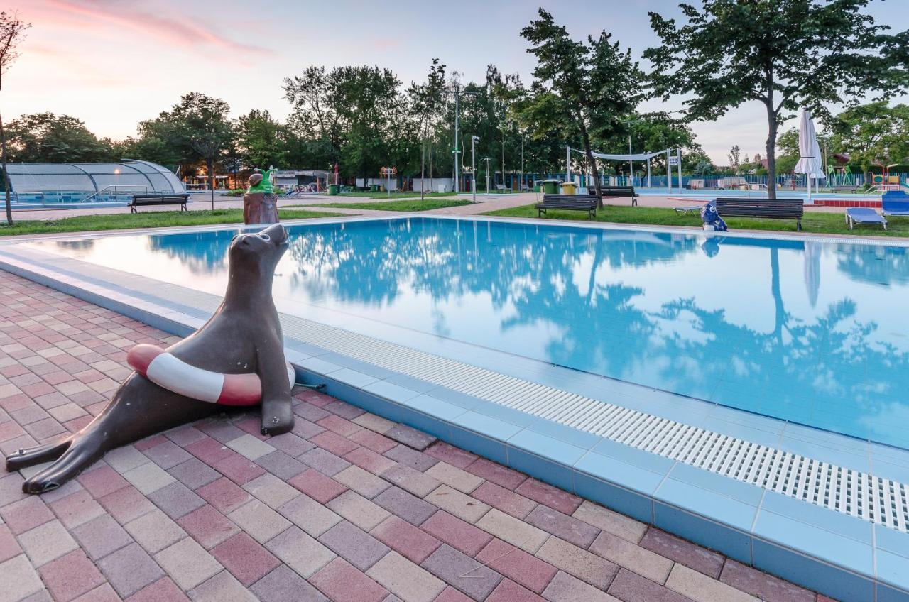 Hajdúszoboszló Hunguest Hotel Aqua Sol מראה חיצוני תמונה